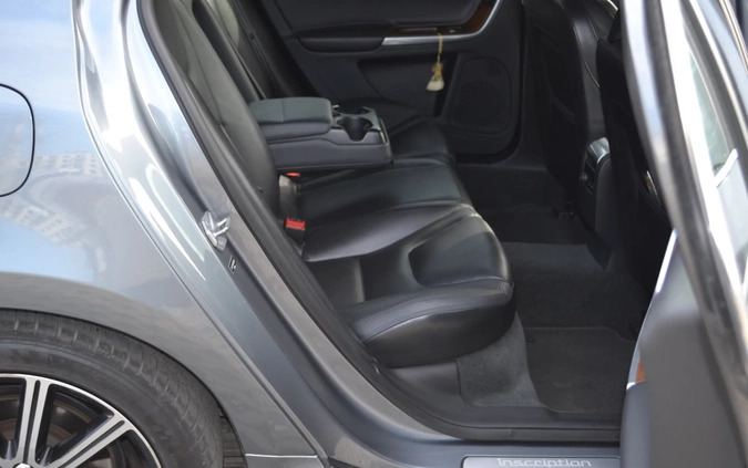 Volvo S60 cena 71900 przebieg: 79000, rok produkcji 2017 z Warszawa małe 254
